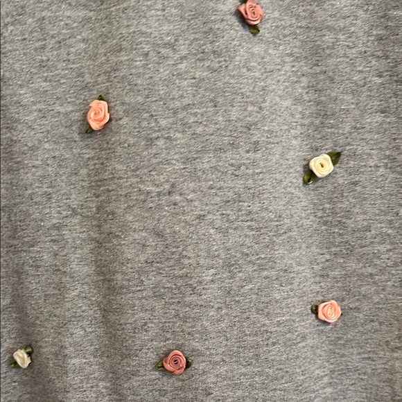 Gray Floral Embroidered Men's Sweater - Picture 2 of 6